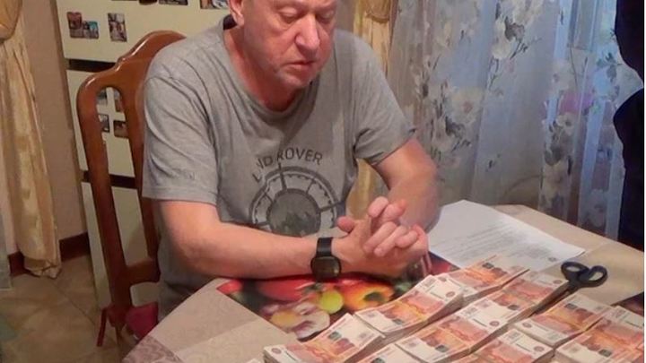 Экс-мэр Челябинска Евгений Тефтелев вышел из колонии после трёх лет лишения свободы за взятки
