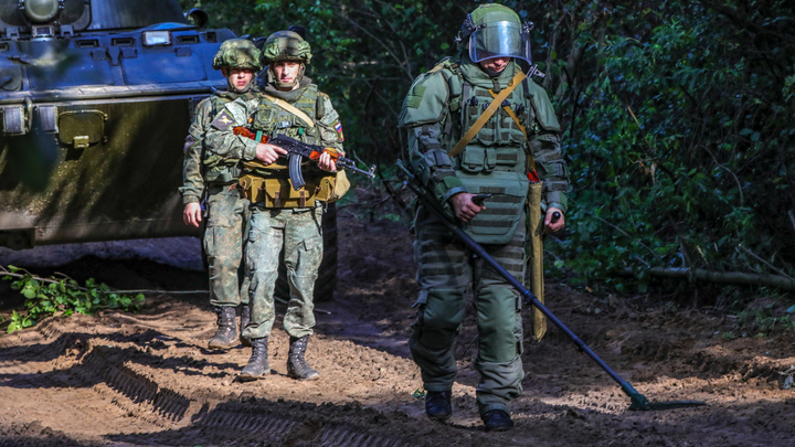 ВСУ дистанционно заминировали осколочными минами целый поселок под Курском