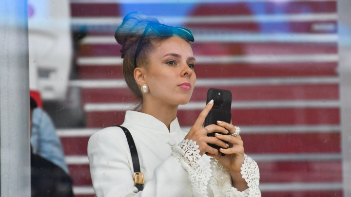 В России могут запретить входящие звонки из-за рубежа