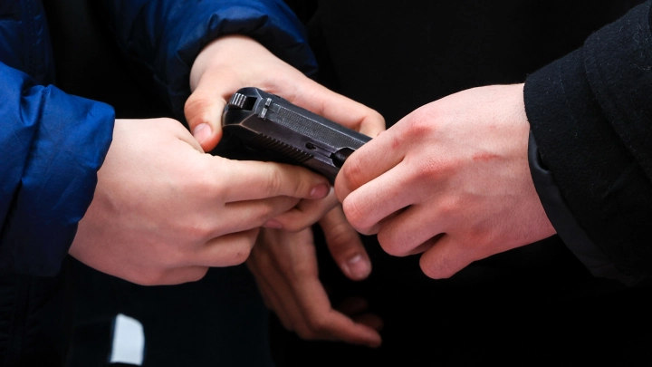 Старший прапорщик военного оркестра Росгвардии расстрелял из пневмата концертмейстера в Москве — источник