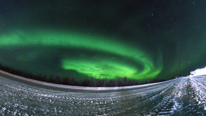Все даты сильнейших магнитных бурь до конца месяца: Первый космический шторм будет 12 марта