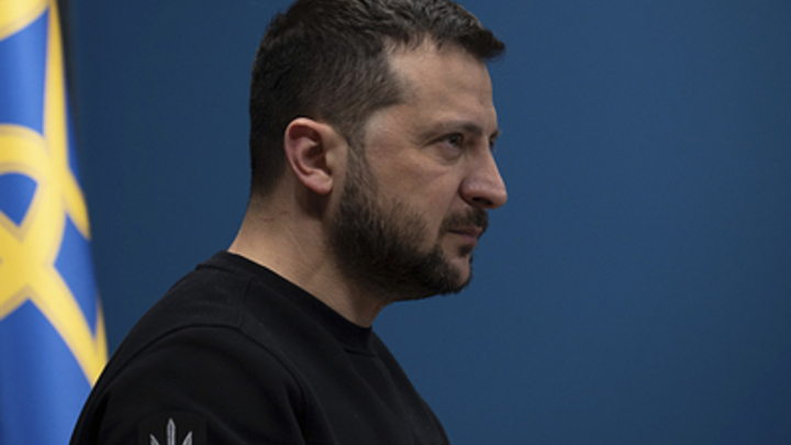 Только не это. Пользователи Сети осудили поступок Зеленского