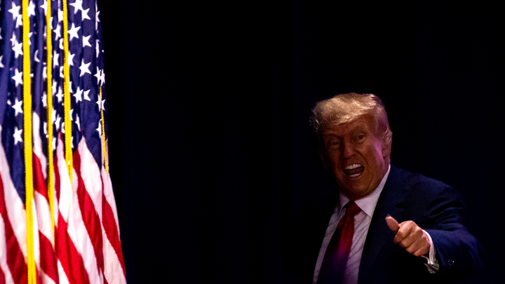 Трамп заявил, что семья Байдена получает взятки от Китая