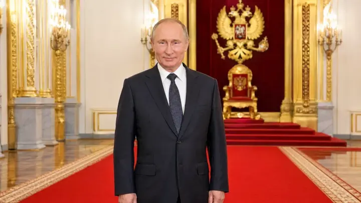 В Китае удивились рабочему графику Путина в день рождения