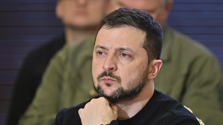 Поставки оружия Киеву создают реальную угрозу гражданской авиации - МИД