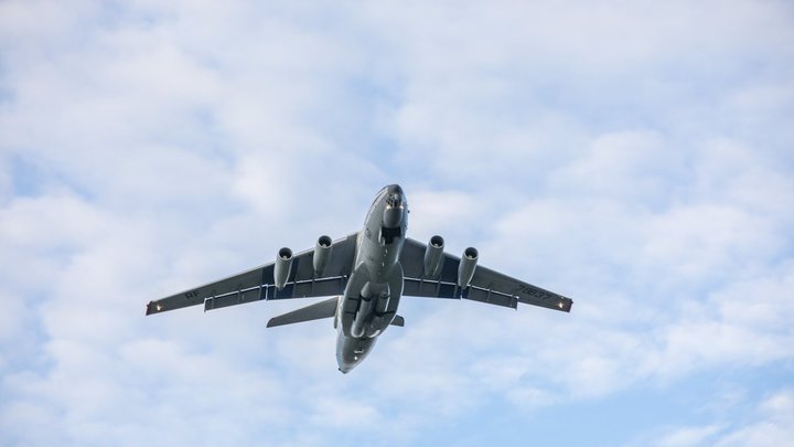 Минобороны России опубликовало видео эвакуации почти 1500 тысячи граждан России из Казахстана