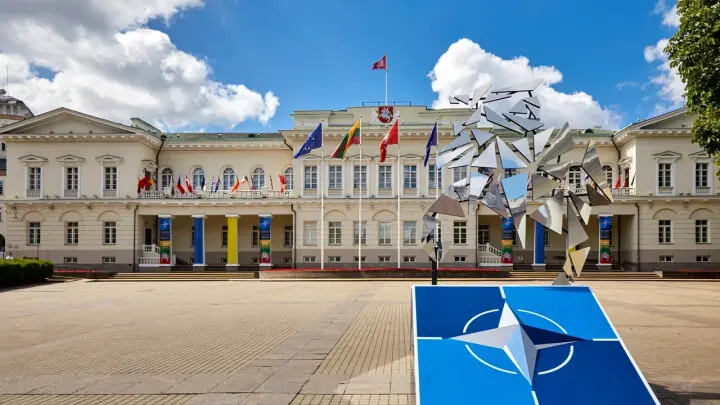 AFP: Светлана Тихановская и ее команда покидают Литву