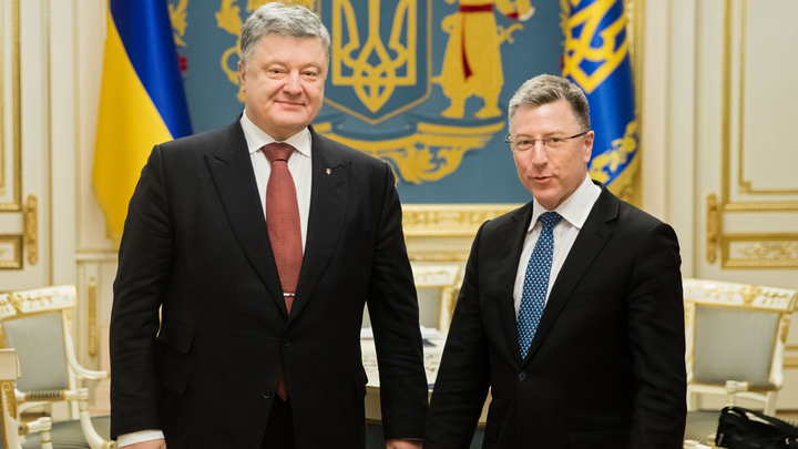 Русофоб Волкер пытается отговорить Украину от продления особого статуса Донбасса