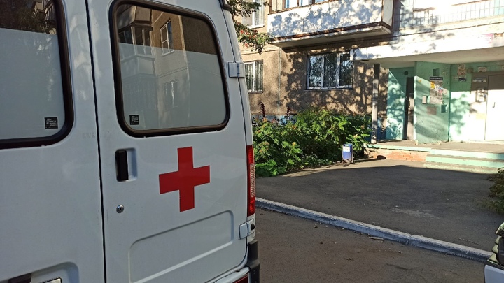 Власти решают проблему с вызовом скорой помощи в Челябинской области