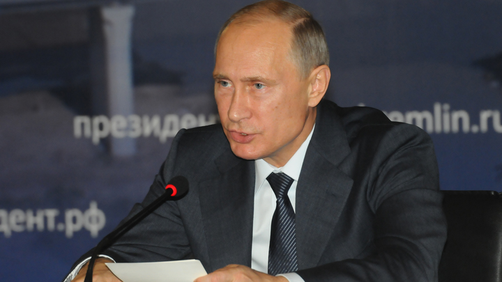 В день рождения Владимира Путина в Новосибирске насчитали 94 его однофамильца