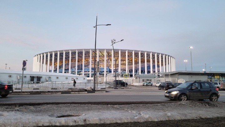 Нижегородских работодателей просят отпустить сотрудников на матч Пари НН со Спартаком