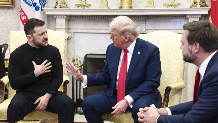 Это сигнал России: Ночью США и Украина подписали соглашение по редкоземелью. О чём договорились Трамп и Зеленский?