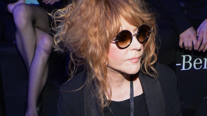 Алла Пугачёва назвала Россию страной-изгоем