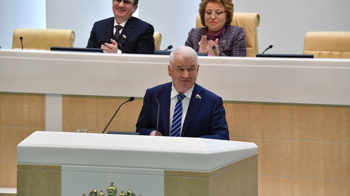 Принято единогласно: Совфед поддержал Путина в размещении миротворцев в Карабахе