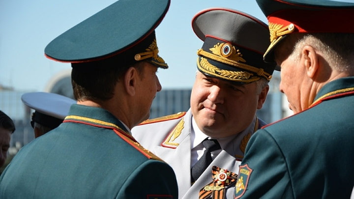 Отставной генерал полиции ушел на фронт рядовым мотострелком