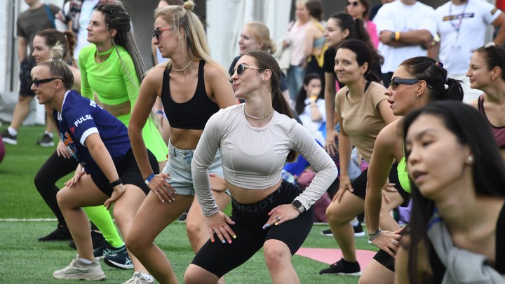 Москвичам предложили бесплатно заниматься фитнесом три дня в неделю