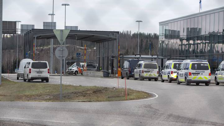 Закрыть всю границу с Россией? Финны не стали рисковать