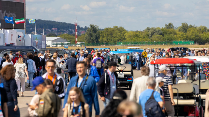 Авиасалон МАКС-2021 посетило почти в 6 раз меньше людей, чем МАКС-2019