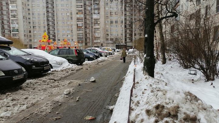 Кого накажут за снежные завалы на дорогах Архангельска