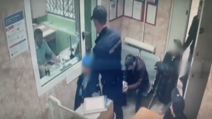 В Челябинской области от скуки трое детей сбежали из больницы в пижамах
