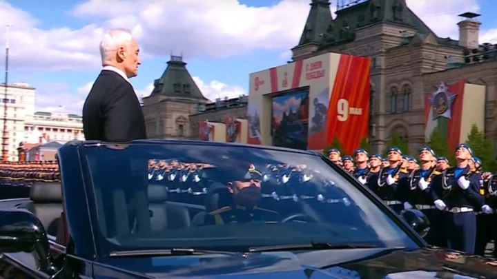 Первые секунды Парада: Андрей Белоусов всё сделал по-своему