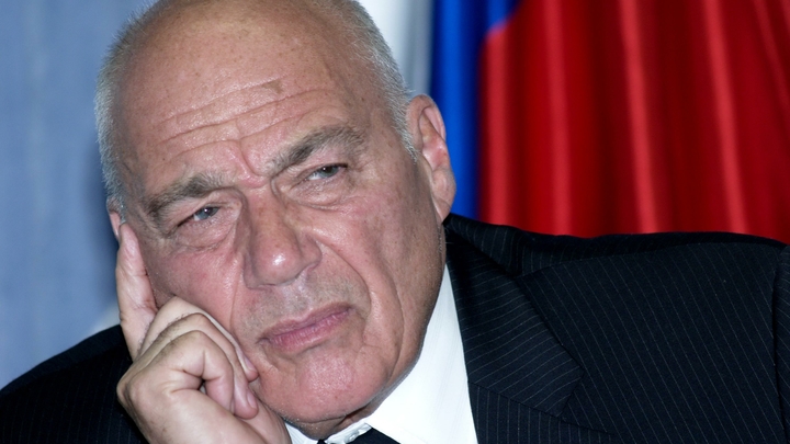 Пушкин - не русский писатель: Познер заявил, что поэзия мастера слишком радостна для России