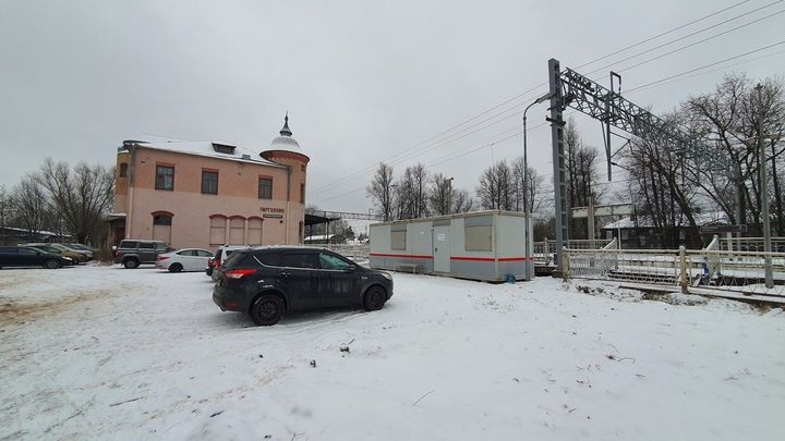 РЖД ответит в суде перед КГИОП за незаконно снесенный корпус исторического вокзала в Парголово