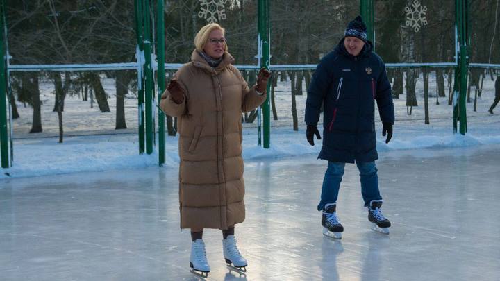 Первый каток в Новосибирске открылся 21 ноября в Нарымском сквере