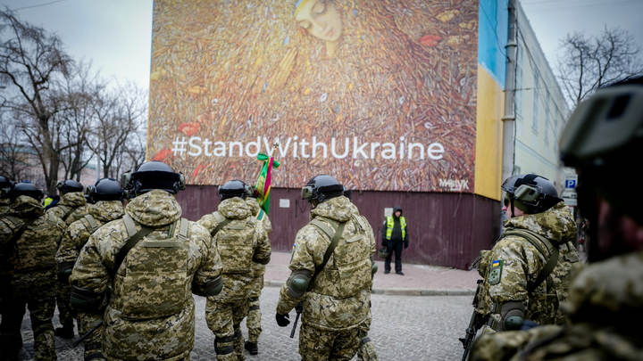 В ближайшее время американцы полностью прекратят поддерживать Украину — эксперт