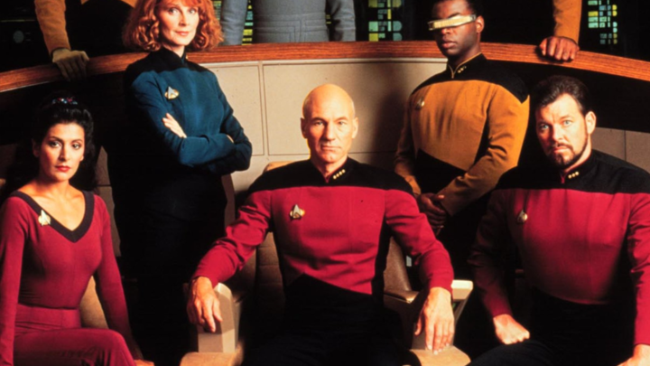 Илон Маск пообещал незрячим людям импланты, как в Star Trek