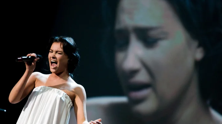 Толкают страну к пропасти: Приходько предупредила Украину о точке кипения