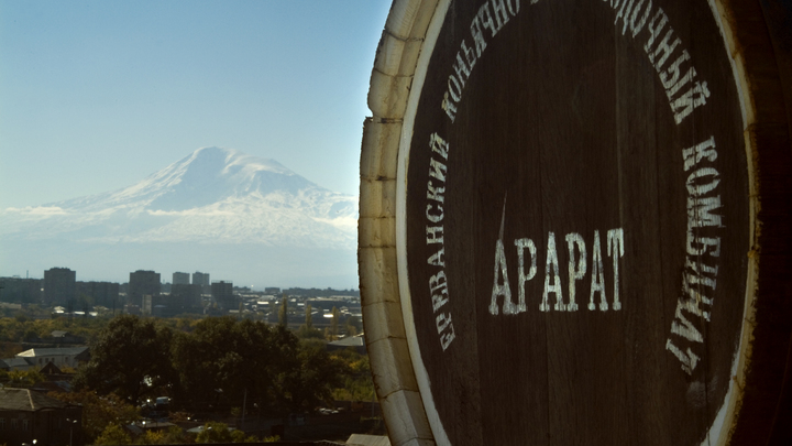 Франция заставила Армению объявить России сухой закон