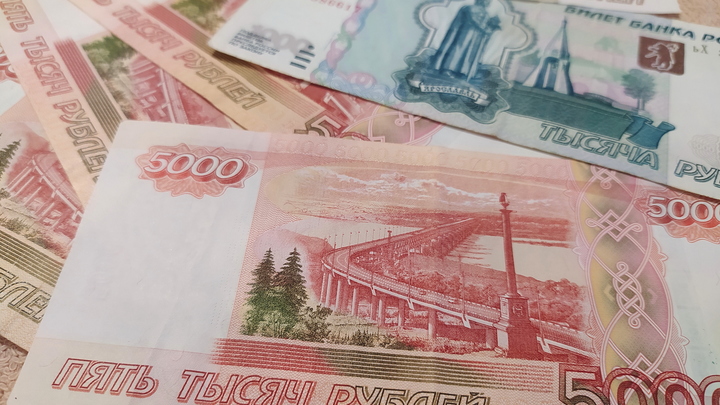 Музыкант из Новосибирска Слава Марлоу купил квартиру за 100 млн рублей