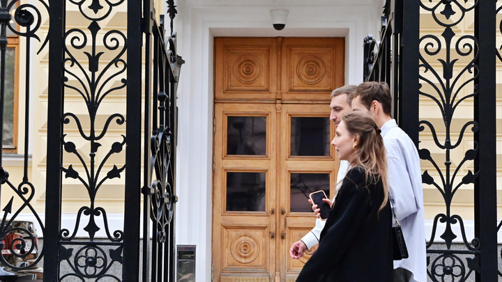 Центробанк предложил русским новую возможность вывода денег за рубеж