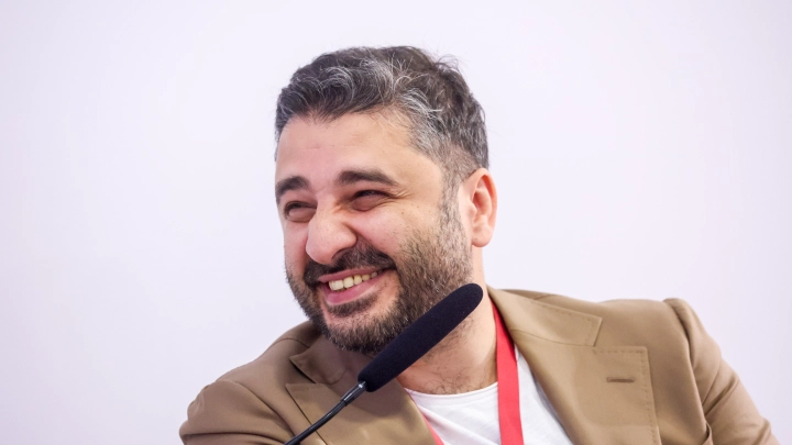 Сарик Андреасян обругал студентов. И оскорбил Тарковского. Что произошло?