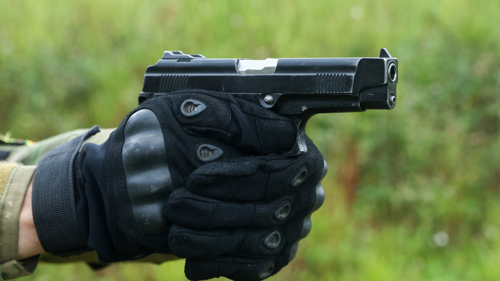 В Германии неизвестный застрелил на вокзале другого мужчину