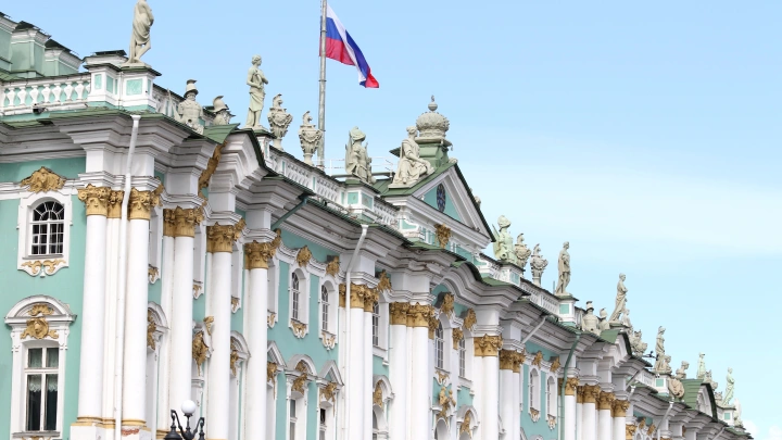 Пиотровский и Курентзис стали лауреатами Эрмитажной премии