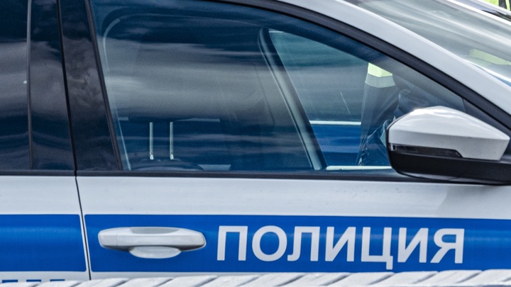 Подростков, устроивших аморальное шоу на кладбище, задержали