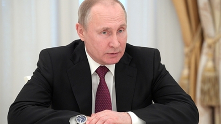 «В том числе посмертно»: Путин учредил новую медаль и звание