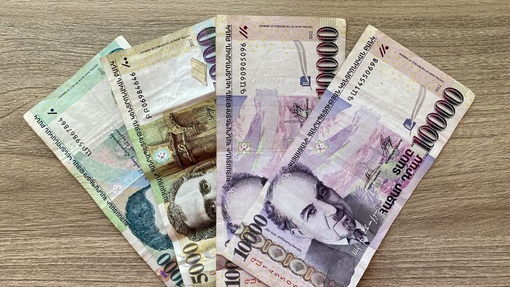 Глава Минфина Армении показал американке, чем они будут заниматься следующие 5 лет