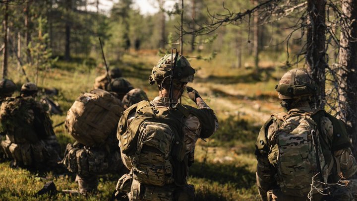 Sunday Express: Британские морпехи готовят 2 000 спецов ВСУ для операций в Крыму