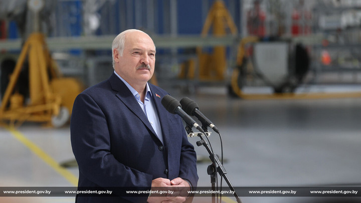 Яблонский назвал Белоруссию враждебным государством на предложение Лукашенко налаживать отношения