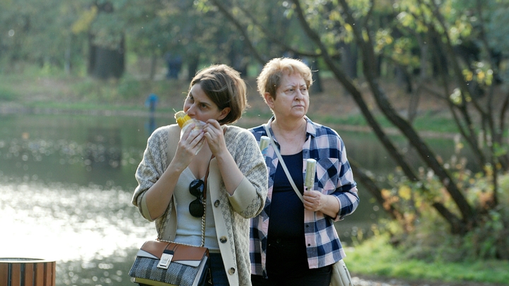 Врач-диетолог прокомментировала исследование ВЦИОМ и развеяла популярный миф о переедании