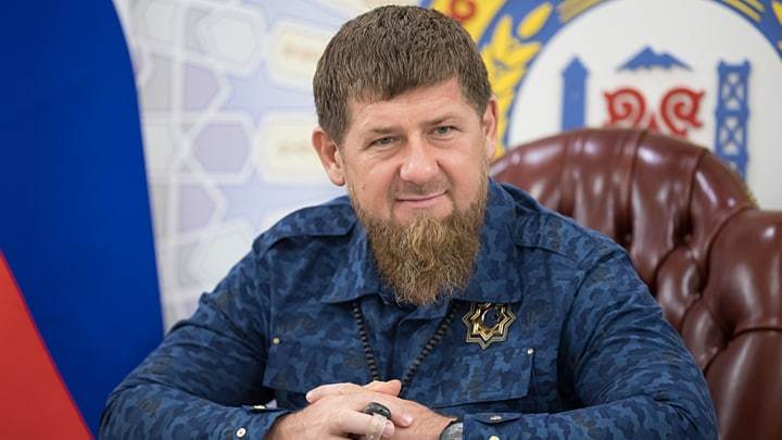 Прикрывая спину Путина: Главный враг похабного мира дал Киеву несколько дней