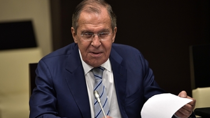 Лавров будет курировать активизацию работы над мирным договором России и Японии - Ушаков