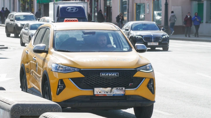 Цена упала, а выгода? Китайские авто в России играют в скидочные прятки