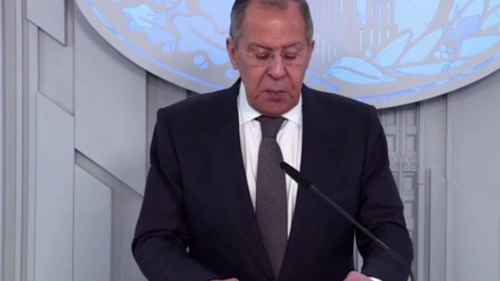 Оперативно и скрытно: Тайная встреча Керри и Лаврова встревожила мир