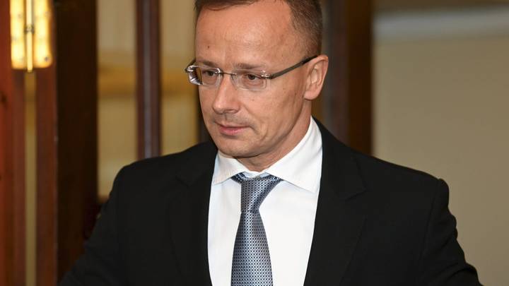 Венгерский министр указал Евросоюзу на ошибку в отношениях с Беларусью