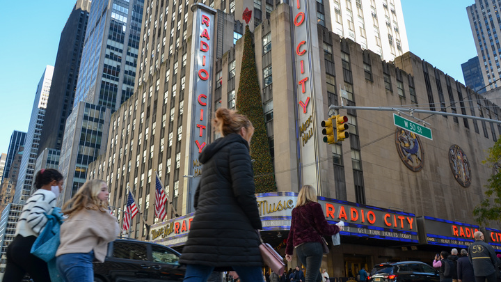 Главный инфекционист США дал неутешительный прогноз пандемии на зиму: Три главных тезиса