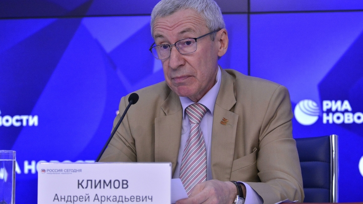 Мобилизации и военного положения в России не будет — сенатор Климов